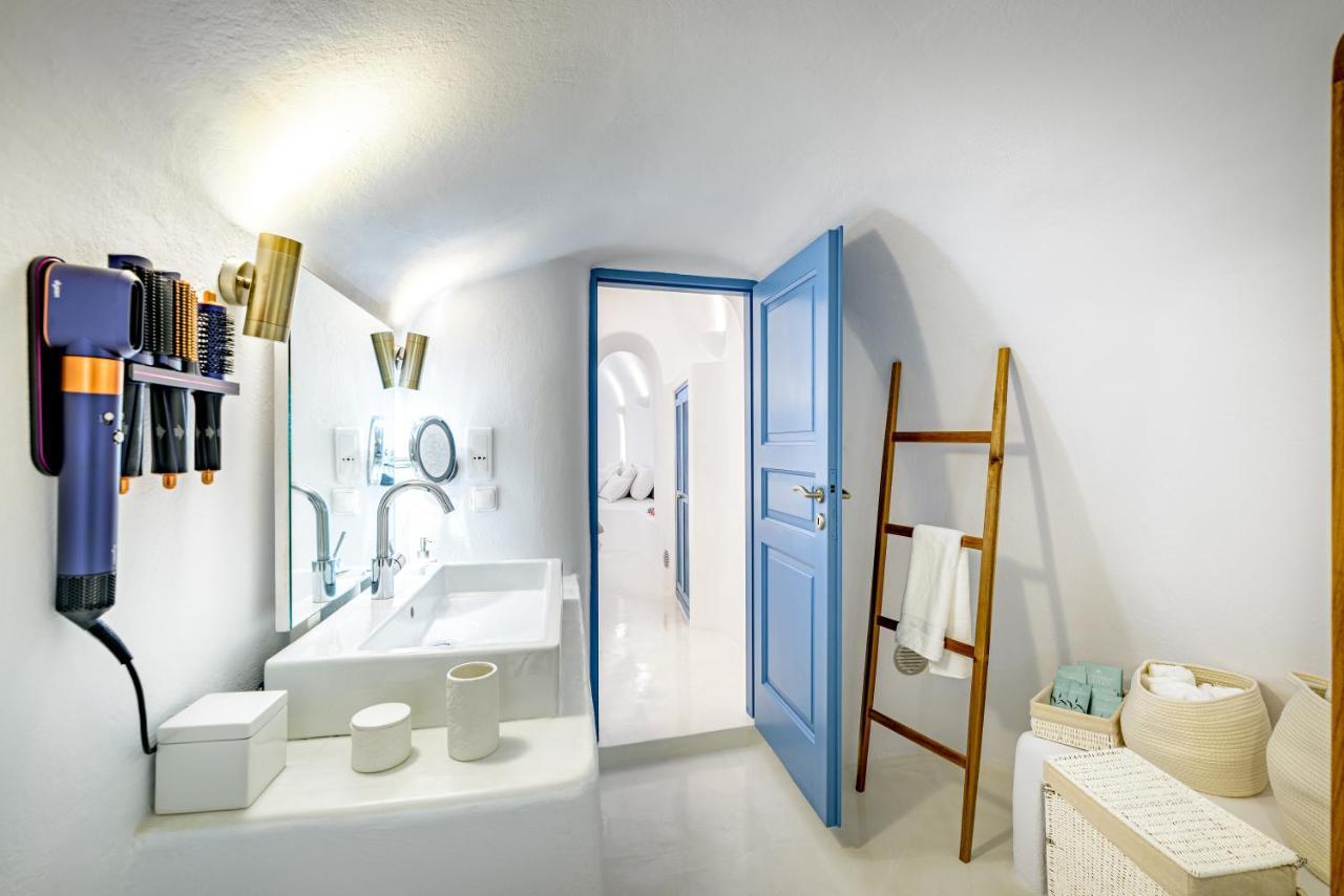 Aristos Life Luxury Cave Villas Oía Exteriör bild