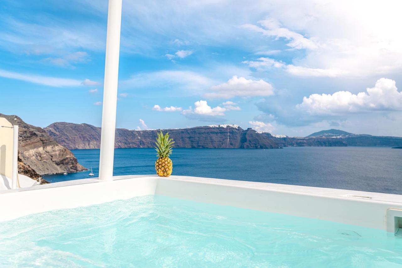 Aristos Life Luxury Cave Villas Oía Exteriör bild