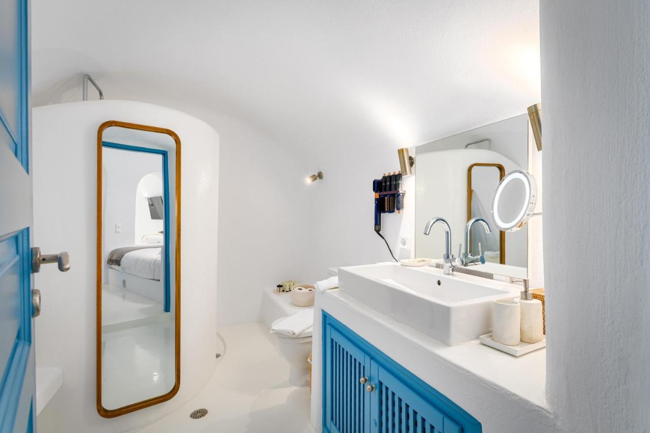 Aristos Life Luxury Cave Villas Oía Exteriör bild