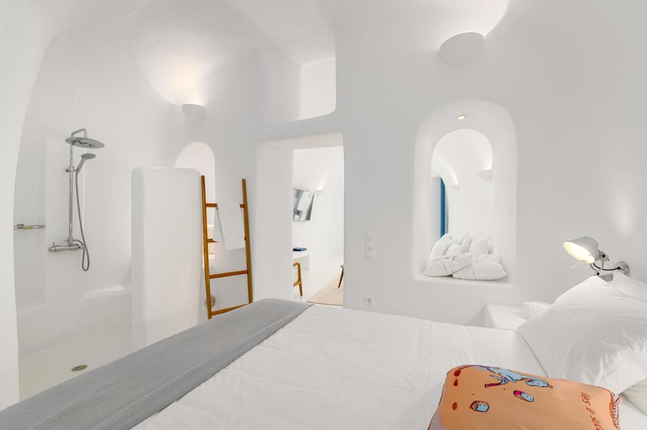 Aristos Life Luxury Cave Villas Oía Exteriör bild