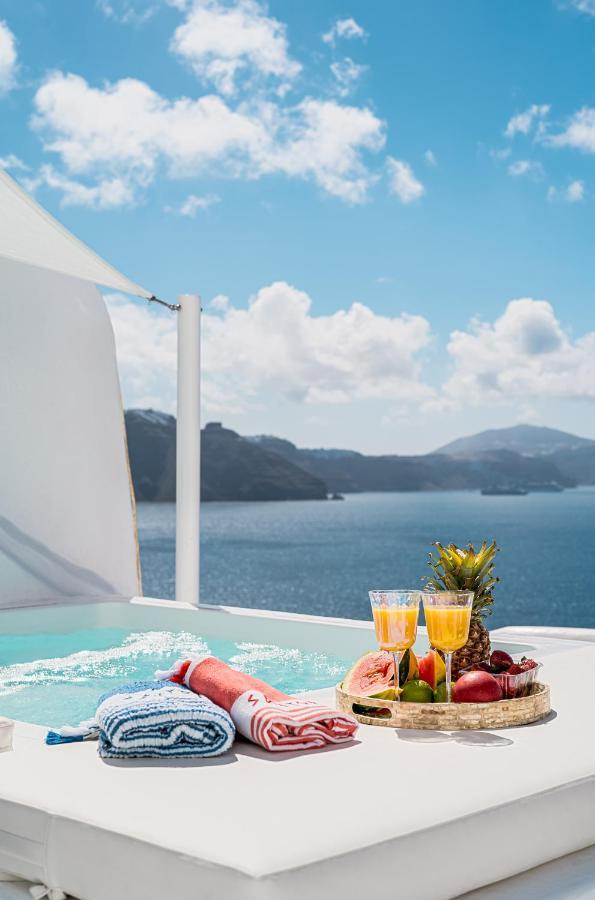Aristos Life Luxury Cave Villas Oía Exteriör bild