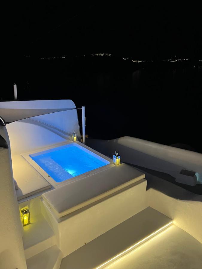 Aristos Life Luxury Cave Villas Oía Exteriör bild