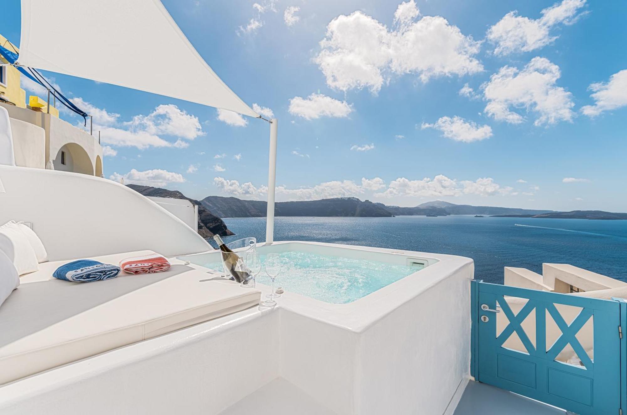 Aristos Life Luxury Cave Villas Oía Exteriör bild